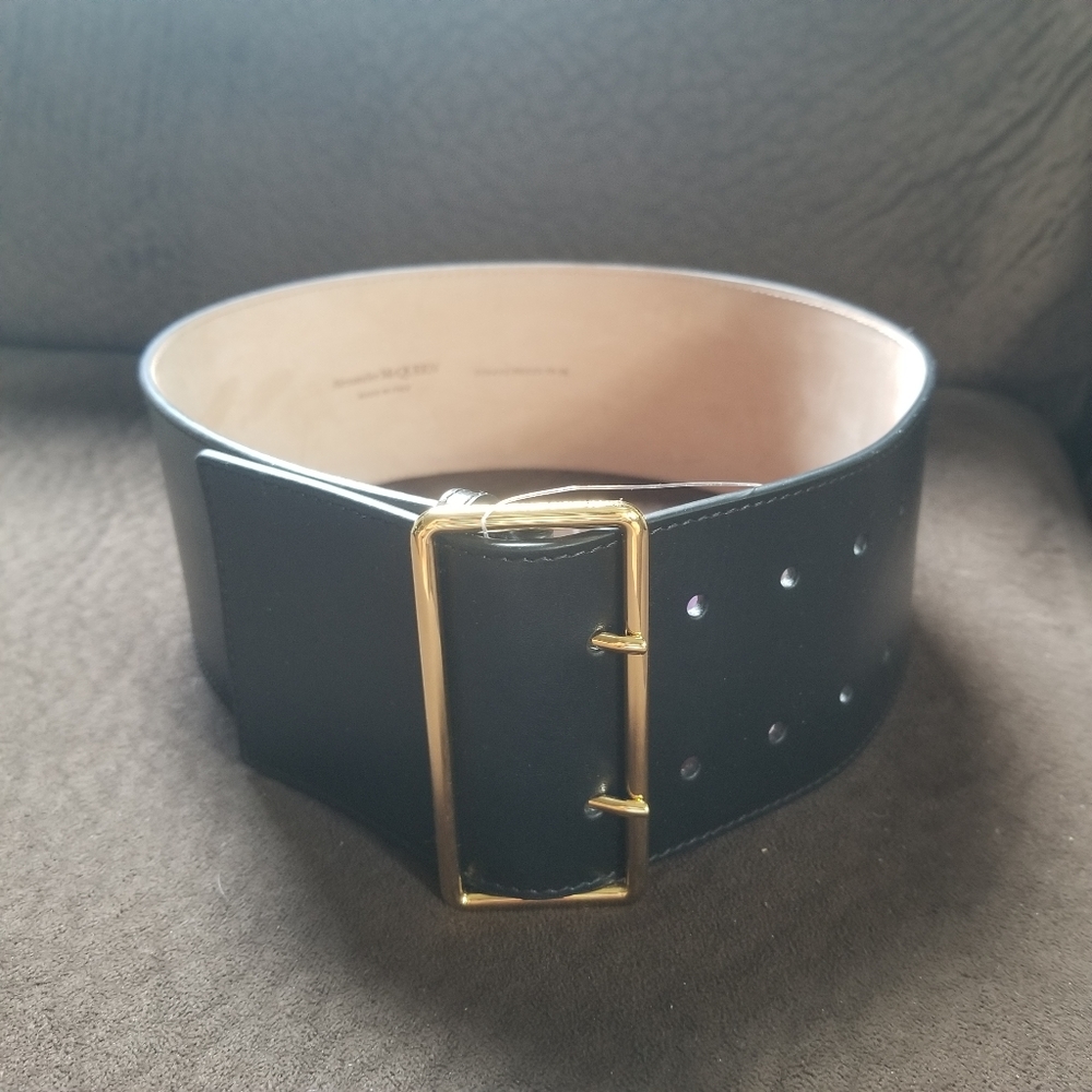 🆕️ Black Leather Alexander McQueen Belt